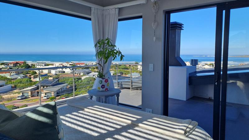 2 Bedroom Property for Sale in Stilbaai East Western Cape